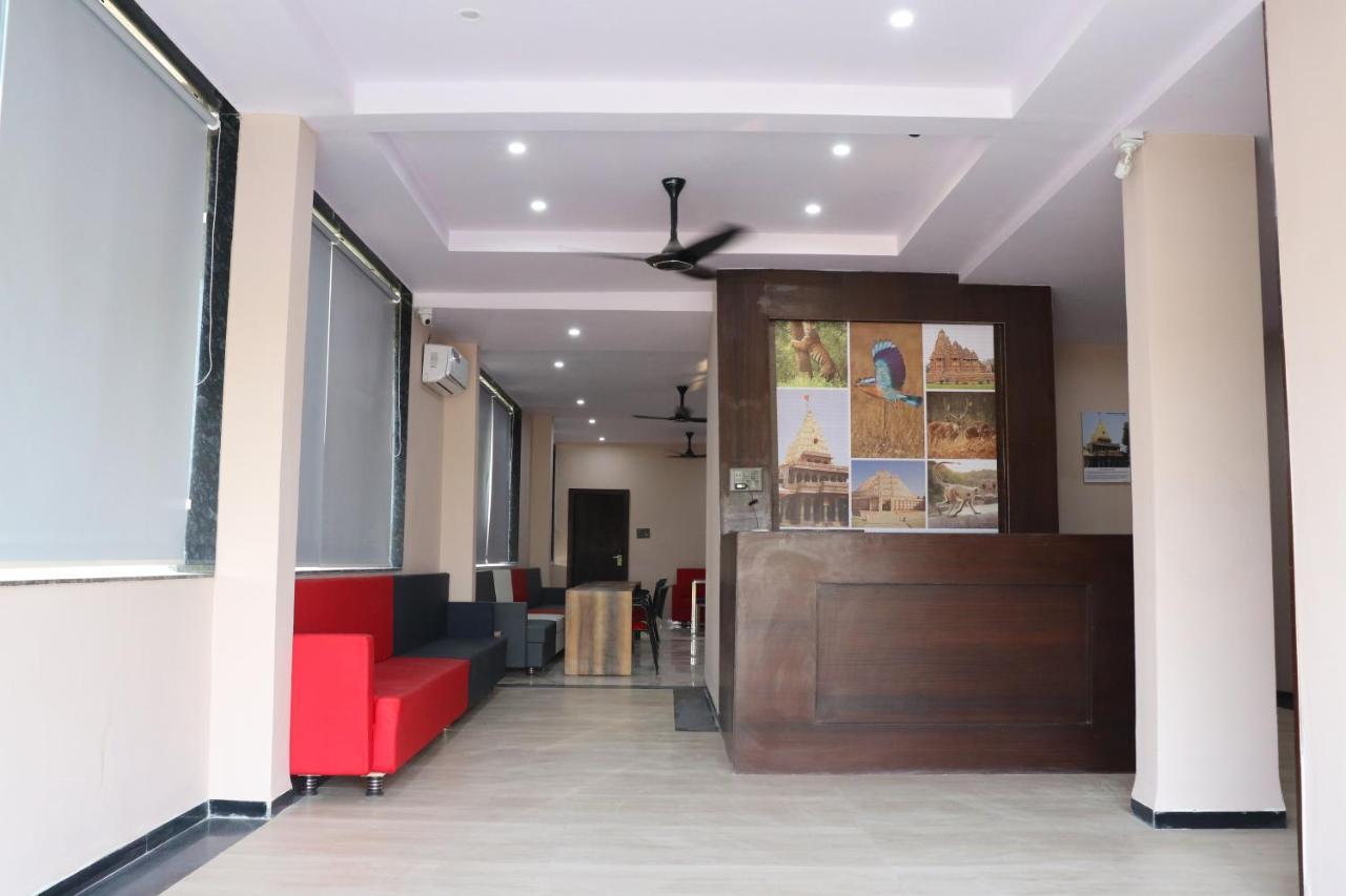 Pat Hotels Індаур Екстер'єр фото